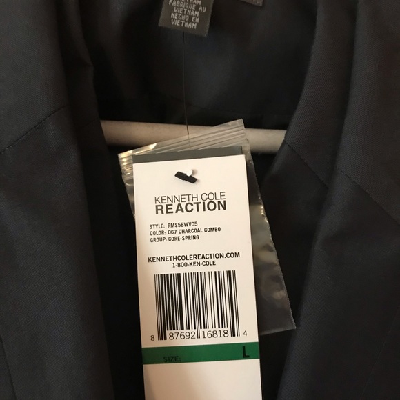 Kenneth Cole Blazer and vest. Large. Runs small. - Picture 3 of 6